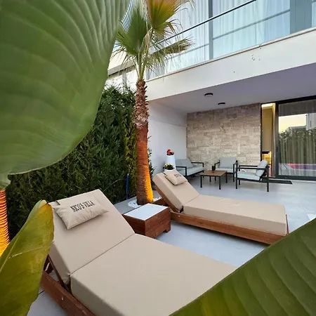Hotel Nico's